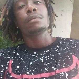 Meet your Posher, Zachary